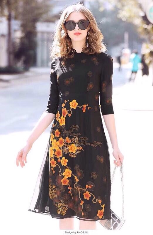 Đầm nâu cườm PK