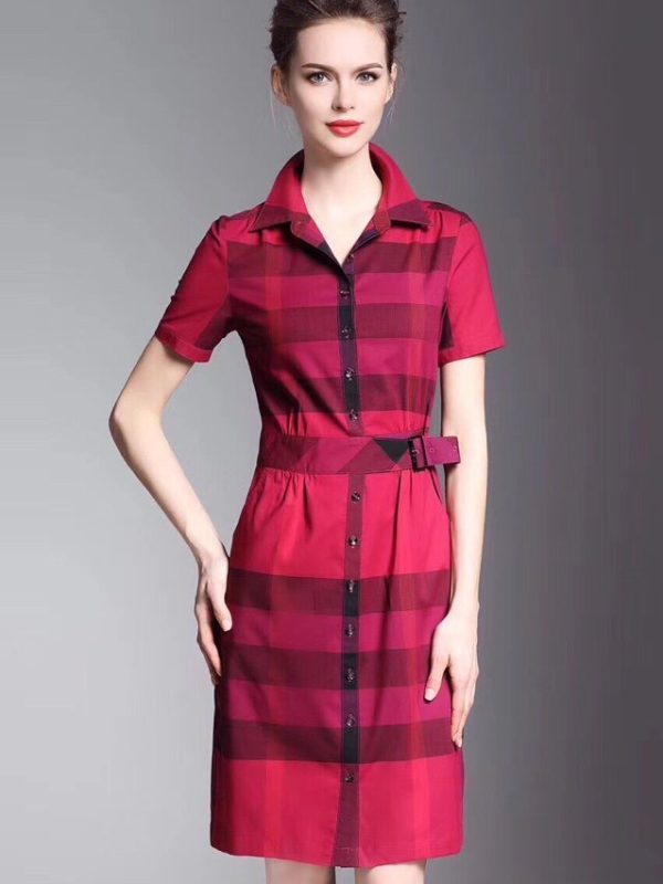 Đầm đen ren lưới